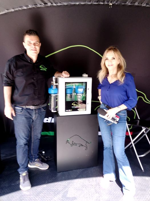 intervista a tg2 Motori con Maria Leitner in occasione di Autopromotec 2022 con innovativo sistema di decarbonizzazione Hydromaverich Ecleaner ed Epilot made in italy